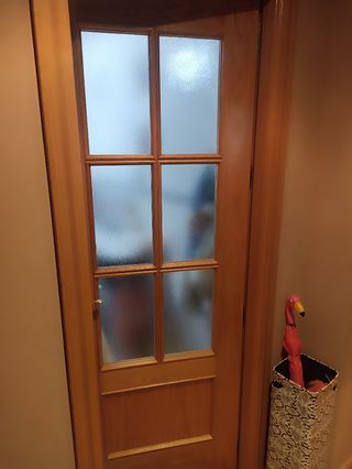 Puerta madera 5 puertas 
 (2 cristal, 3 ciegas)