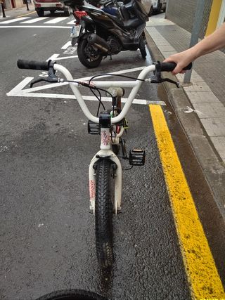 Bicicletta BMX Redline Freestyle con rotore a 360º. 