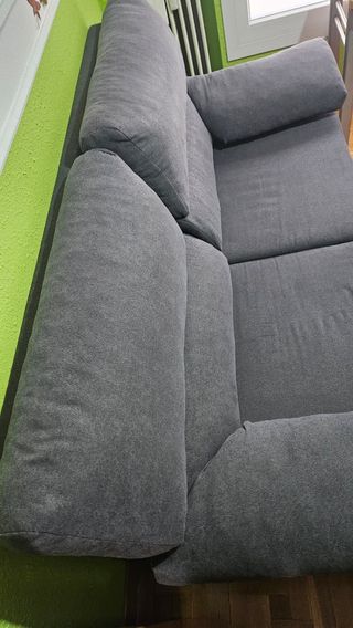 Divano a 3 posti in tessuto semirigido grigio