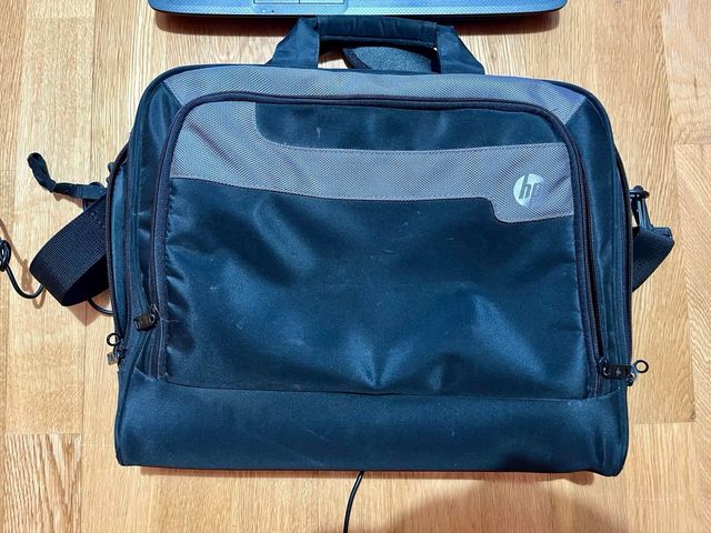 Portátil Acer Aspire 6530G, funda y cargador. 16”