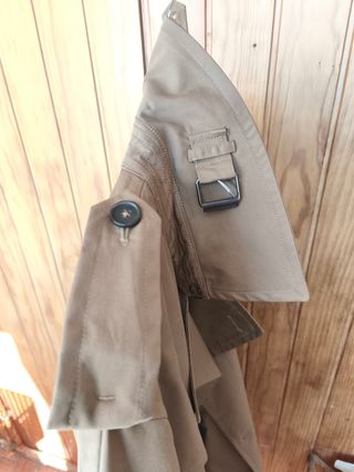 Gabardina Mango M nueva