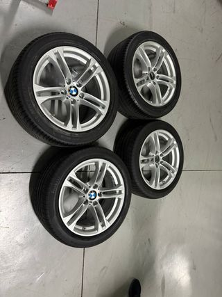 Llantas con neumáticos BMW M Serie 5 F10 275/40R18