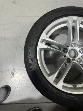 Llantas con neumáticos BMW M Serie 5 F10 275/40R18