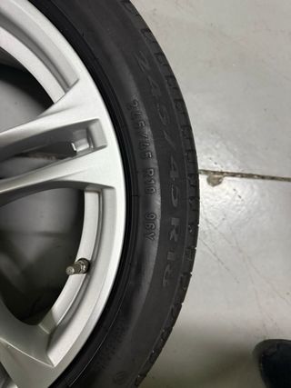 Llantas con neumáticos BMW M Serie 5 F10 275/40R18
