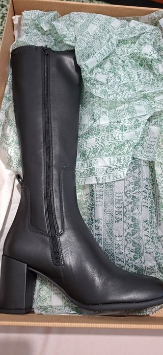 Botas Negras de Piel 