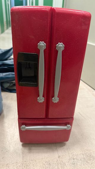 Cocinita de juguete con accesorios