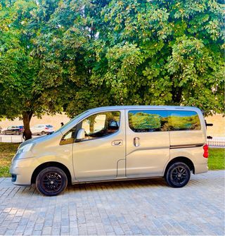 Nissan NV200 evalia 