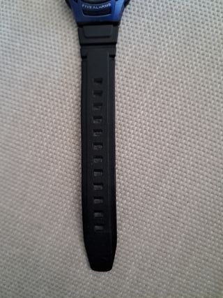 Reloj Casio Digital Azul y Negro