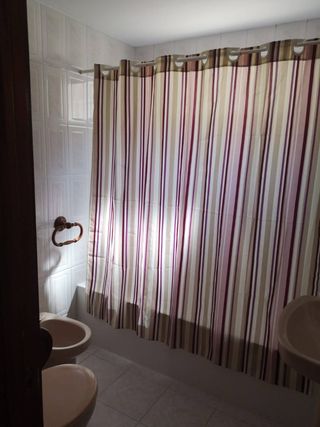 Casa en alquiler, estará disponible en Noviembre. 