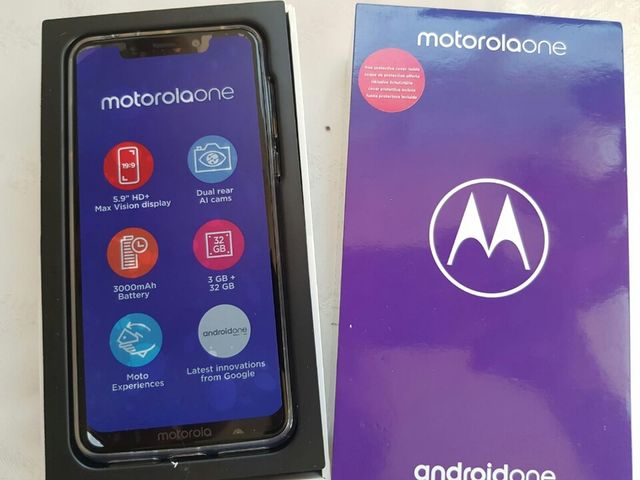 Motorola One Dual Camera 
