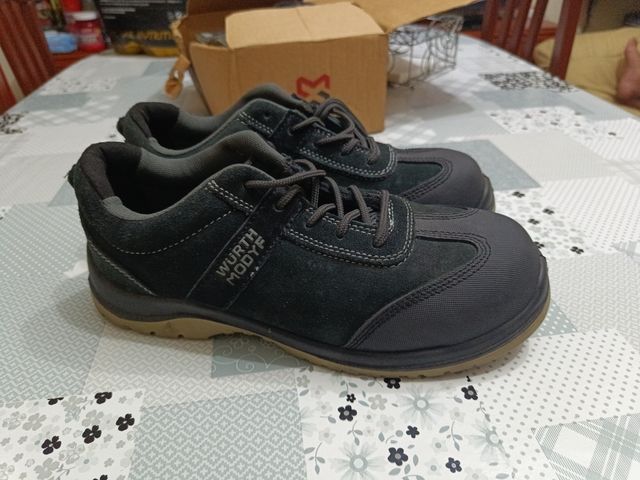 Zapatos de trabajo Würth negros y marrones