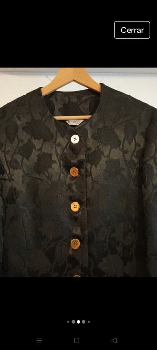 Americana brocado negro botones dorados