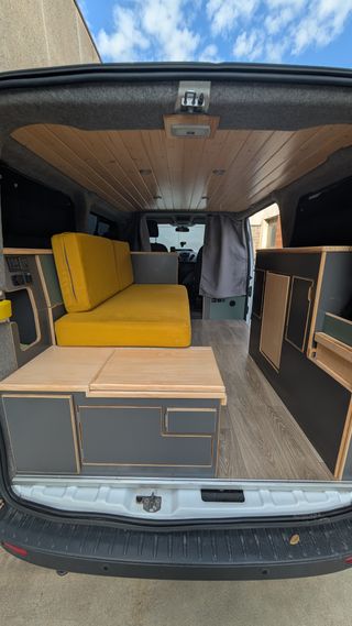 FORD TRANSIT CUSTOM 2.2 TDCi 155CV – CAMPER