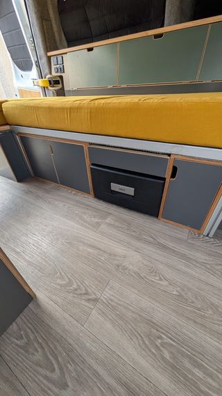FORD TRANSIT CUSTOM 2.2 TDCi 155CV – CAMPER