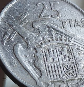 Moneda 25 Pesetas Franco 1957 Estrella *S