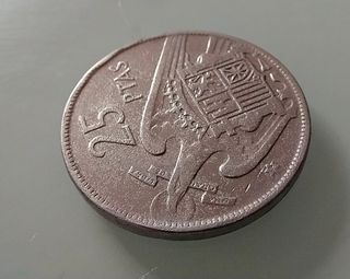 Moneda 25 Pesetas Franco 1957 Estrella *S