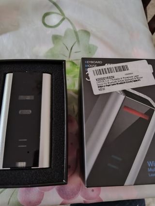 Tastiera Laser Wireless nero e Argento