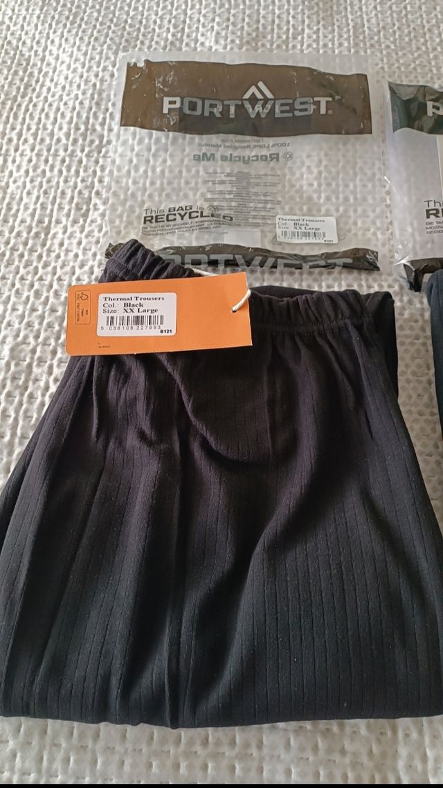 Pantalón térmico Portwest XXL Negro