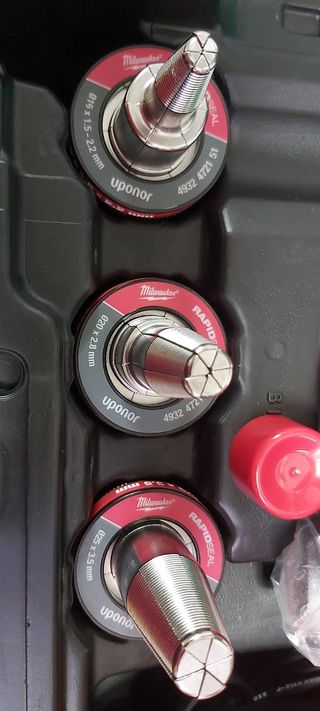 Expansor Milwaukee M12 Fuel