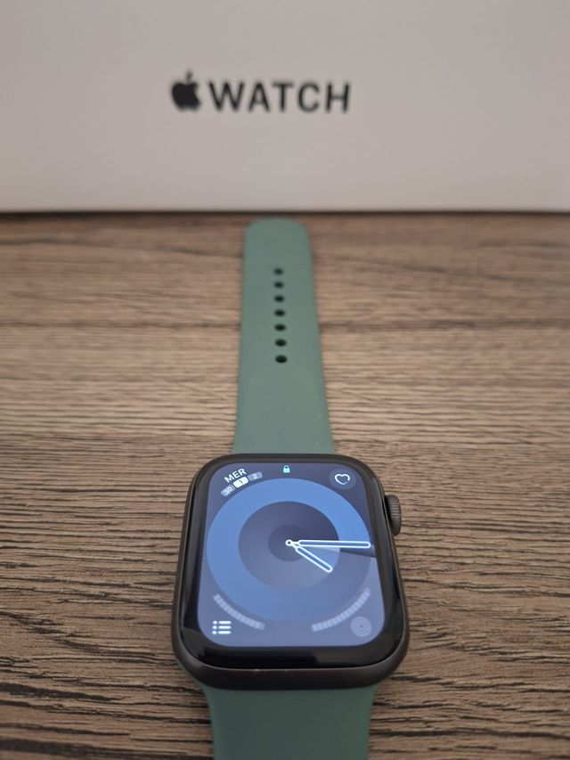 Apple Watch SE 44mm Grigio siderale