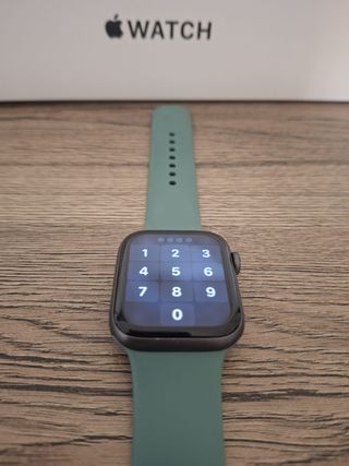Apple Watch SE 44mm Grigio siderale