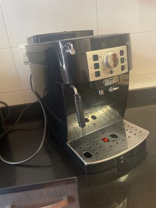 Cafetera DeLonghi Magnifica S