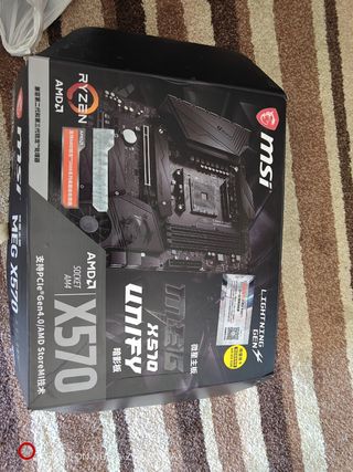 vendo o cambio
Placa Base MSI MEG X570 UNIFY