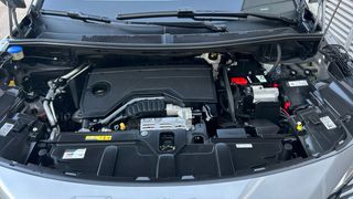 Peugeot 5008 1.2 MHEV HYBRID 100KW ALLURE PACK EDCS6 136 5P 7 Plazas