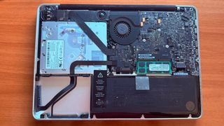 MacBook Pro Late 2011 (Piezas/Reparar)