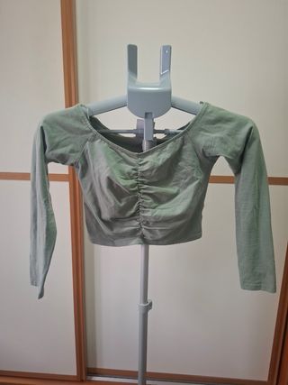 Conjunto falda midi y top verde talla XS