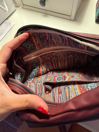 Bolso Caminatta impermeable burdeos