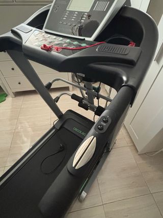 Cinta de correr Cecotec EXTREMETRACK