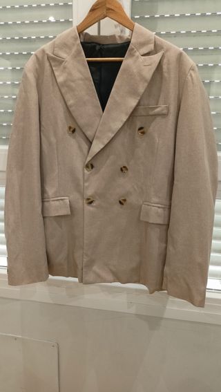 Traje de hombre beige