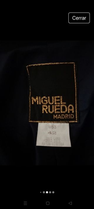 Abrigo azul Miguel Rueda