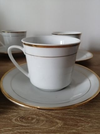 Set cinque Tazze da tè con piattini