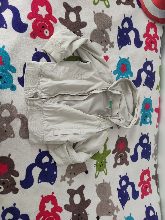 Cazadora cortavientos T 4-5 (110 cm)