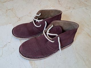 Botines pisacacas color burdeos! T.40