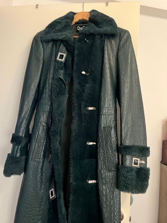 Abrigo Dolce & Gabbana Piel Labrada Talla XS