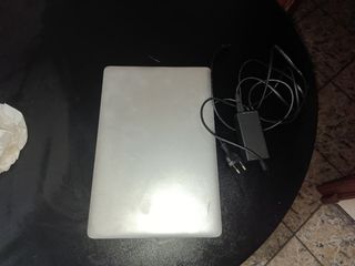 Portátil Chuwi HeroBook Pro