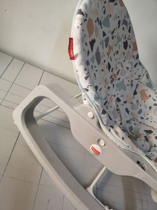 Silla mecedora bebé Fisher-Price vibrador