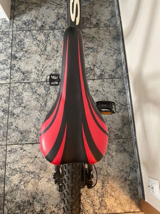 Bicicleta Montaña BH Spike Negra/Roja