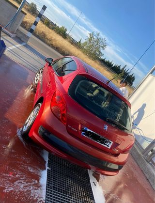 Peugeot 207 2006