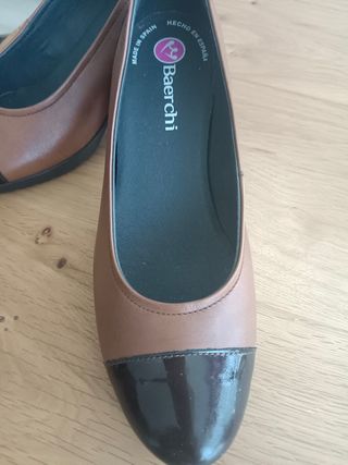 Zapatos de piel Baerchi marrones tallan cómo 37