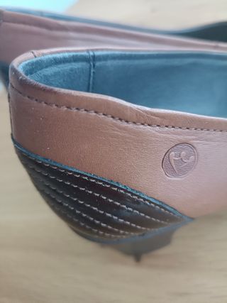 Zapatos de piel Baerchi marrones tallan cómo 37