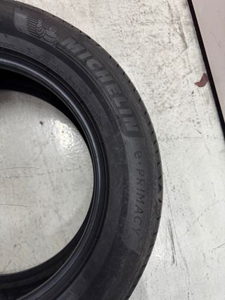 Neumático Michelin e Primacy 215/65R17 99V