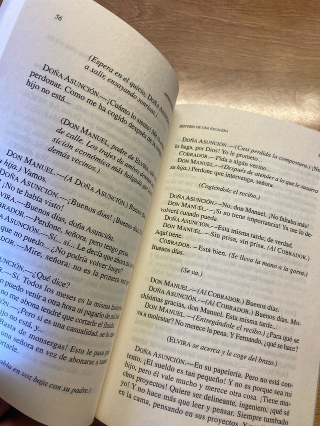 Historia de una escalera (Spanish Edition)