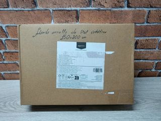 Coperta coccolosa in pelle sintetica Amazon Basics 150