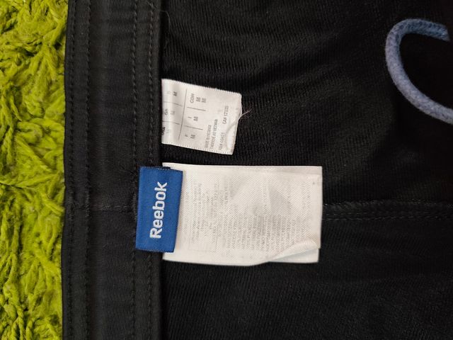 Pantalones Reebok Negros