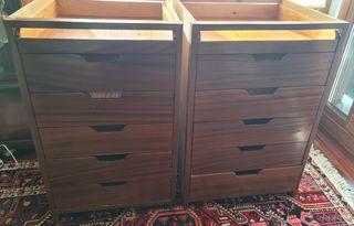 Cajoneras de madera color sapeli