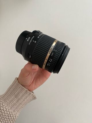 Tamron 18-270mm f/3.5-6.3 Di II VC PZD Objetivo